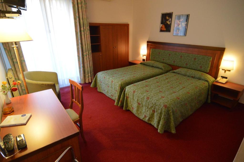 Albergo Della Torre Dal 1891 Trescore Balneario Room photo